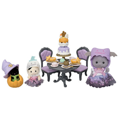 Calico Critters: Halloween Surprise Party Set