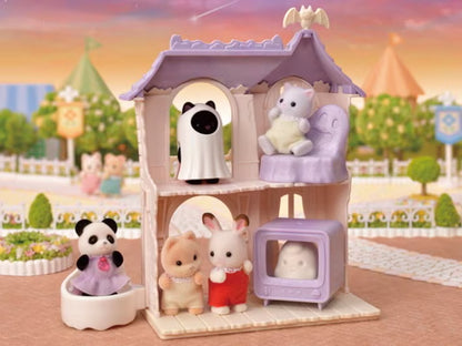 Calico Critters: Spooky Surprise House Playset