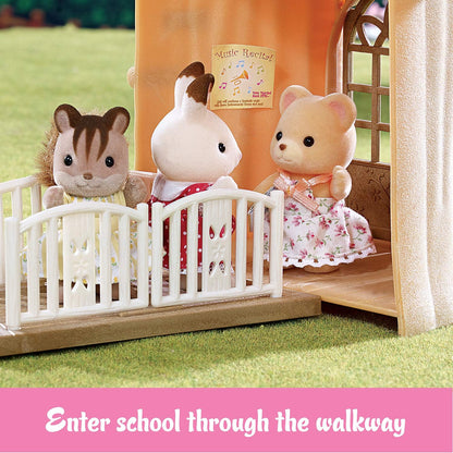 Calico Critters: Country Tree School Set